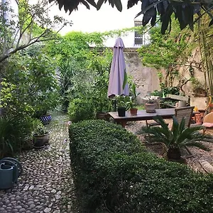 La Vagabonde Bed & Breakfast Arles